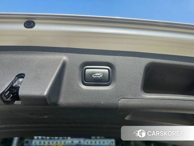 Hyundai Santa Fe TM 2018 Серебристо-серый из Кореи, фото 4