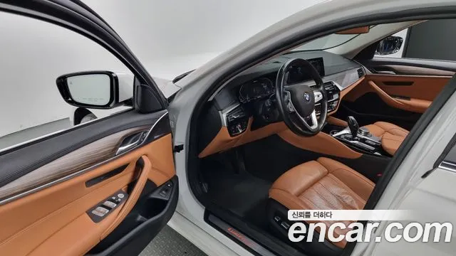 BMW 5 Series (G30) id 2275100 из Кореи 4