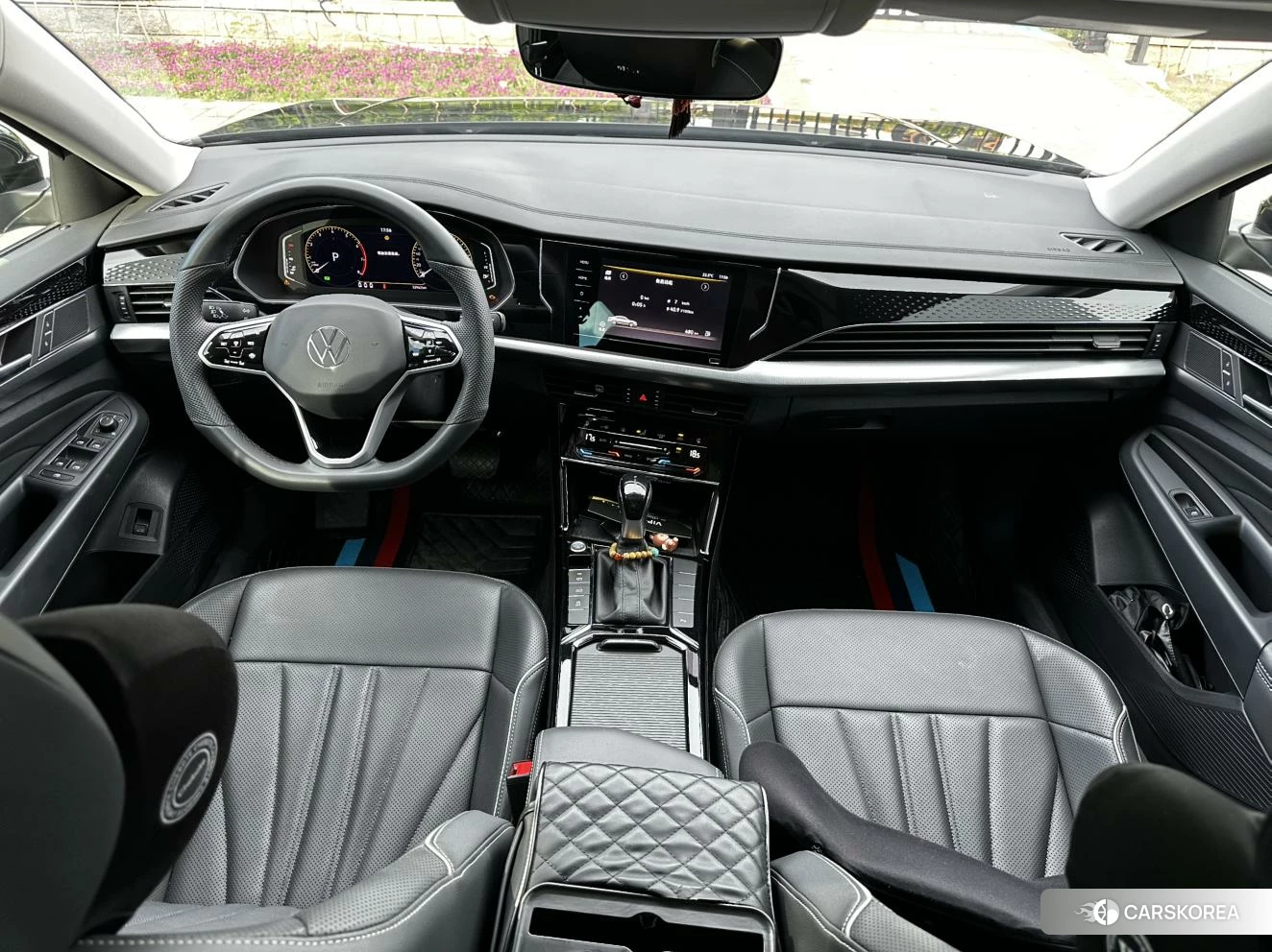 Volkswagen Passat 2023 Черный из Китая, фото 4