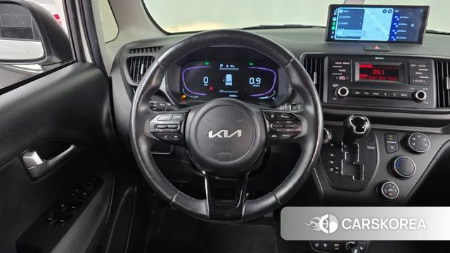Kia The New Kia Ray 2023 Белый из Кореи, фото 4