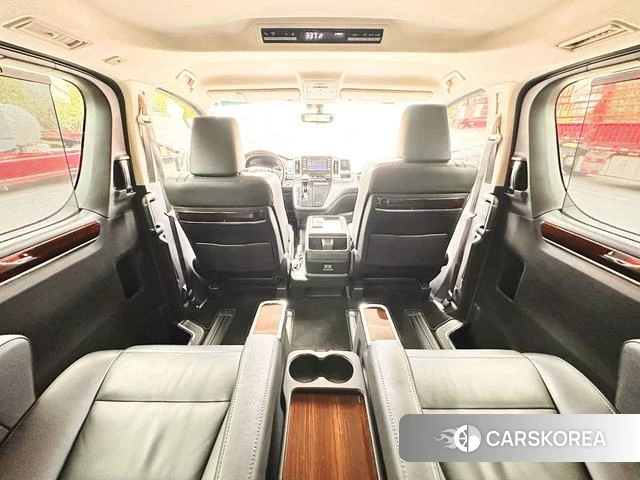 Toyota Granvia (overseas) 2023 Черный из Китая, фото 4