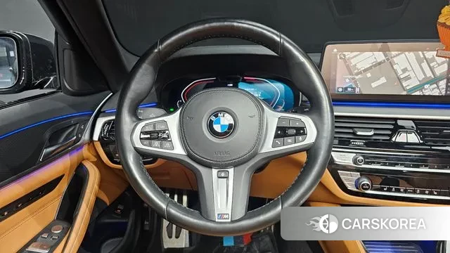 BMW 5 Series (G30) 2021 Черный из Кореи, фото 4