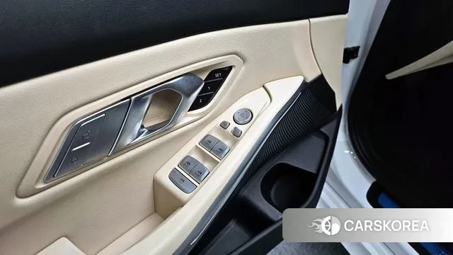 BMW 3 Series (G20) 2024 Белый из Кореи, фото 4