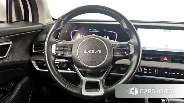 Kia Sportage 5th Generation 2022 Белый из Кореи, фото 4