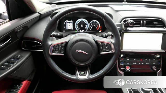 Jaguar XE 2019 Белый из Кореи, фото 4