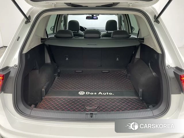 Volkswagen Tiguan L 2021 Белый из Китая, фото 4