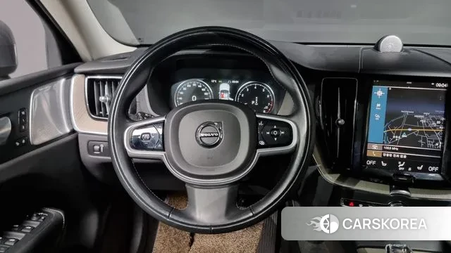 Volvo XC60 second Generation 2021 Серый из Кореи, фото 4