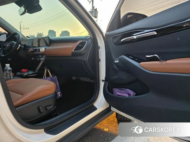 Kia The New Seltos 2024 Жемчужный цвет из Кореи, фото 4
