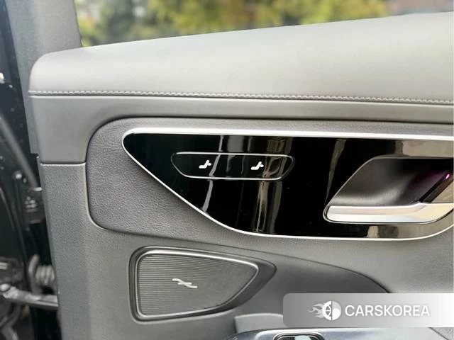 Mercedes-Benz Class C 2022 Черный из Китая, фото 4