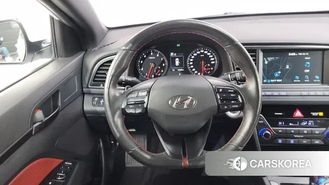 Hyundai Avante AD 2018 Белый из Кореи, фото 4