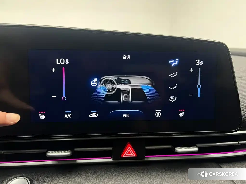 Hyundai Elantra 2022 Черный из Китая, фото 4