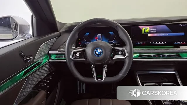 BMW i7 (G70) 2022 Серебряный из Кореи, фото 4