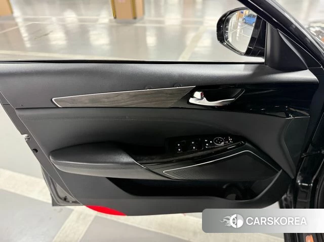 Kia K7 Premier 2020 Черный из Кореи, фото 4