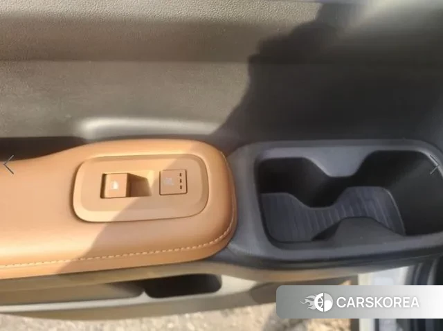 Hyundai Santa Fe (MX5) 2023 Белый из Кореи, фото 4