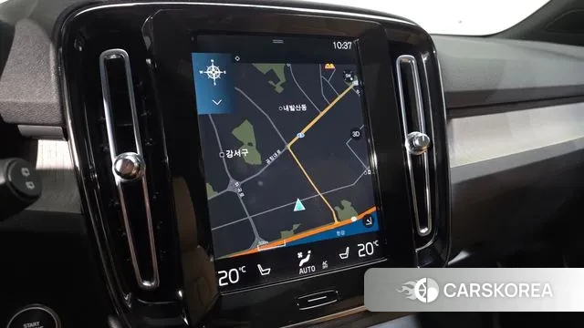 Volvo XC40 2021 Белый из Кореи, фото 4