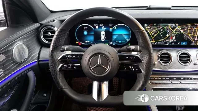 Mercedes-Benz E-Class W213 2022 Серебристо-серый из Кореи, фото 4