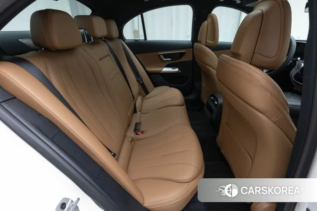 Mercedes-Benz E-Class W214 2025 Белый из Кореи, фото 4