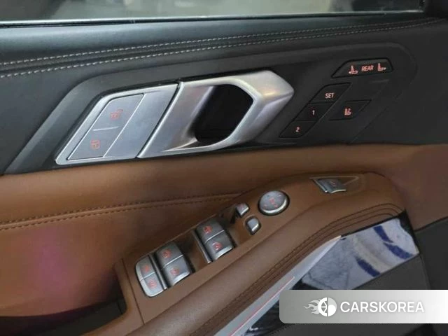 BMW X7 (G07) 2021 Серый из Кореи, фото 4