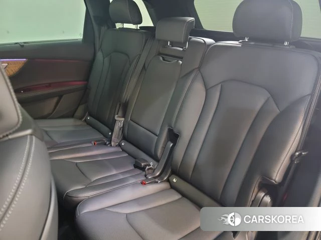 Audi Q7 (4M) 2025 Черный из Кореи, фото 4