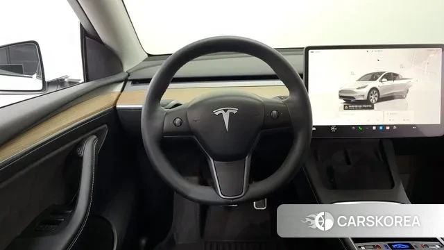 Tesla Model Y 2023 Белый из Кореи, фото 4