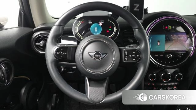 Mini Cooper 2022 Черный из Кореи, фото 4