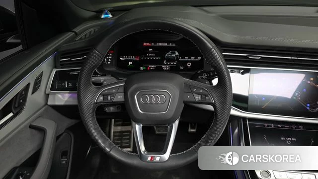 Audi Q8 (4M) 2023 Черный из Кореи, фото 4