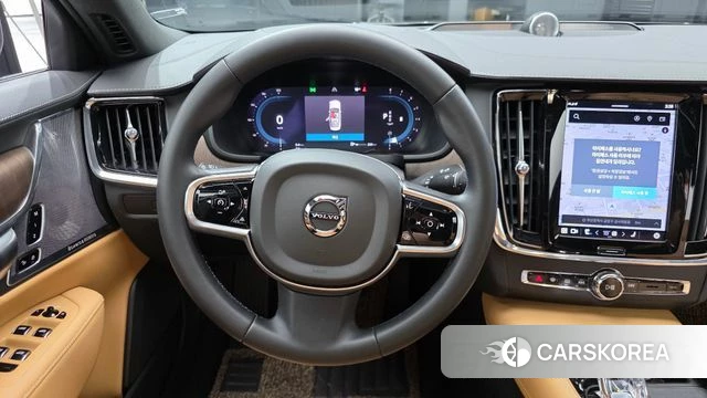 Volvo S90 2023 Коричневый из Кореи, фото 4