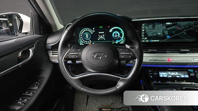 Hyundai The New Grandeur IG Hybrid 2022 Белый из Кореи, фото 4