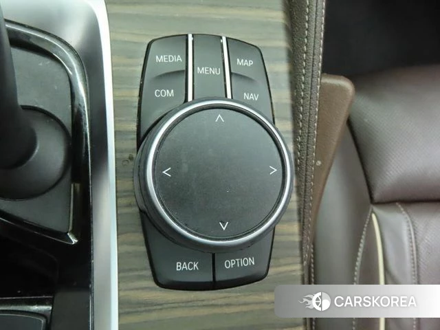 BMW 5 Series (G30) 2020 Серый из Кореи, фото 4