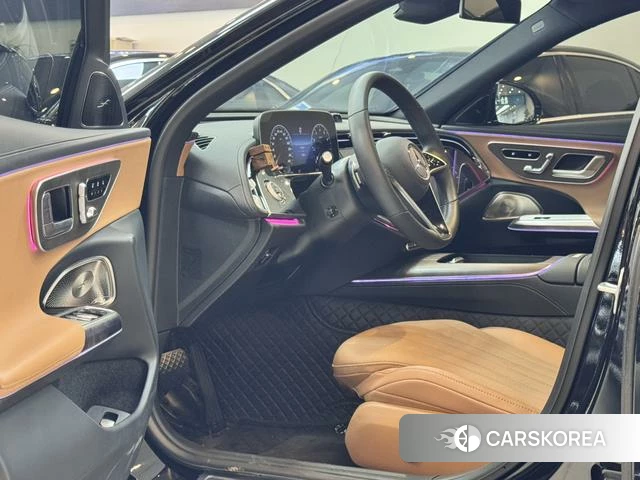 Mercedes-Benz E-class 2025 Черный из Китая, фото 4