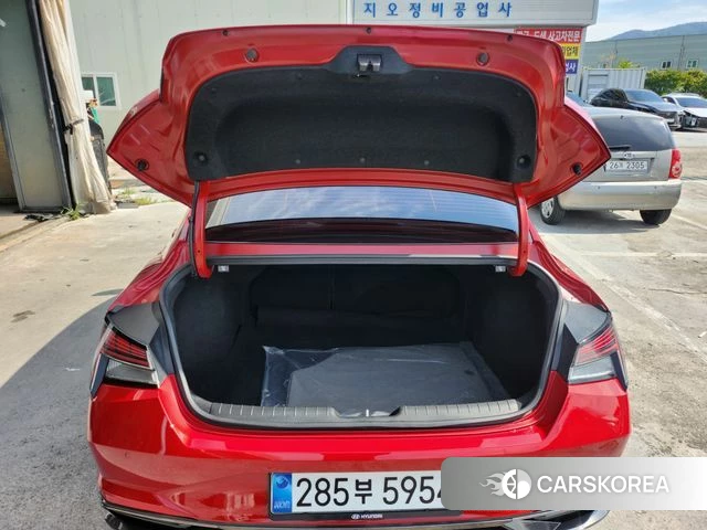 Hyundai Avante (CN7) 2023 Красный из Кореи, фото 4