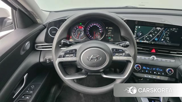 Hyundai Avante (CN7) 2021 Серебристо-серый из Кореи, фото 4