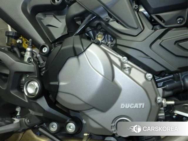 Проданный Ducati MONSTER 937 PLUS 2021 из Японии, фото 3