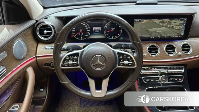 Mercedes-Benz E-Class W213 2019 Черный из Кореи, фото 4