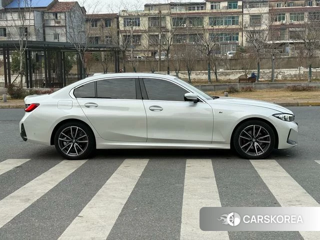 BMW 3 series 2022 Белый из Китая, фото 4