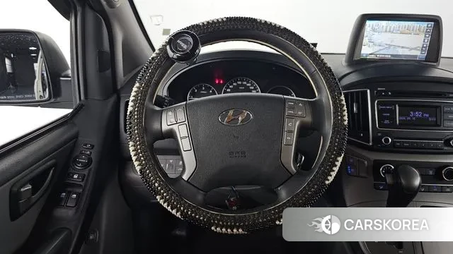 Hyundai The New Grand Starex 2019 Белый из Кореи, фото 4