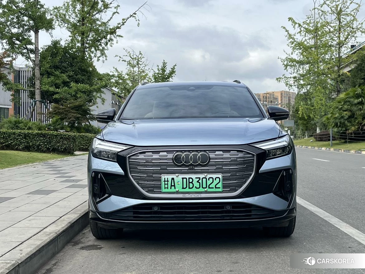 Audi Q4 2022 Синий из Китая, фото 4
