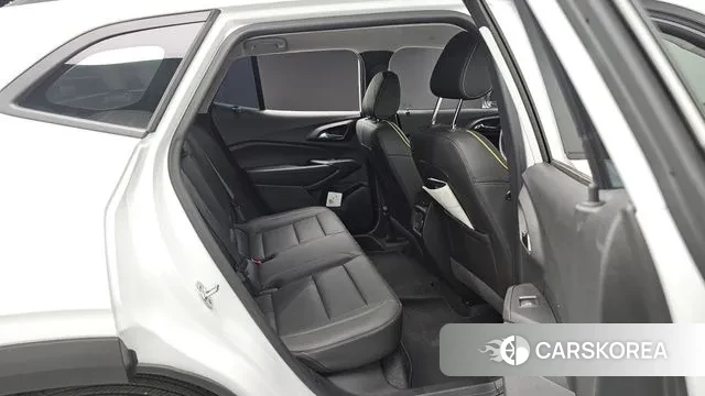 Chevrolet (GM Daewoo) Trax Crossover 2024 Белый из Кореи, фото 4