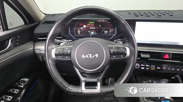 Kia The New K5 3rd generation 2024 Белый из Кореи, фото 4