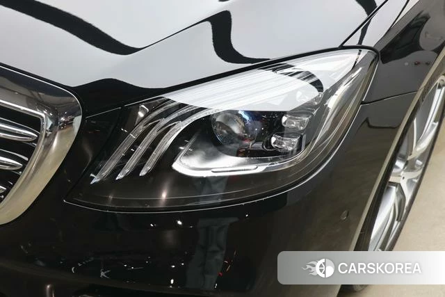 Mercedes-Benz S-class 2021 Черный из Китая, фото 4