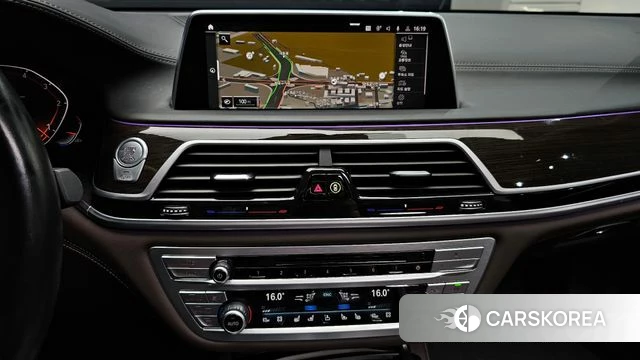 BMW 7 Series (G11) 2019 Серый из Кореи, фото 4