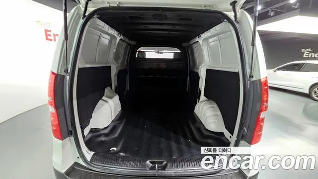 Hyundai The New Grand Starex 2021 Белый из Кореи, фото 4