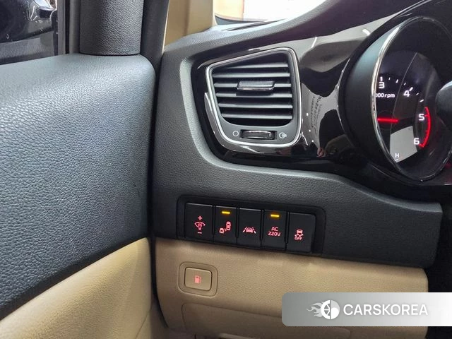 Kia All New Carnival 2018 Черный из Кореи, фото 4
