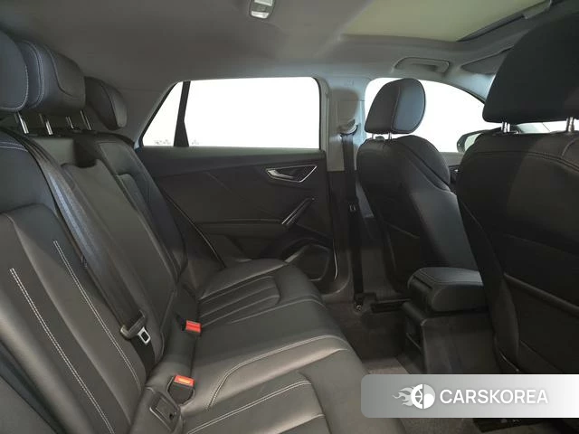 Audi Q2L 2022 Белый из Китая, фото 4