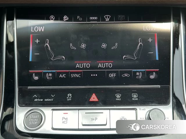 Audi Q7 2022 Черный из Китая, фото 4