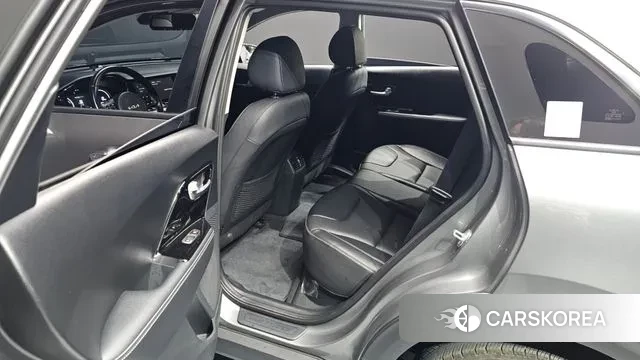 Kia Niro EV 2021 Серебристо-серый из Кореи, фото 4