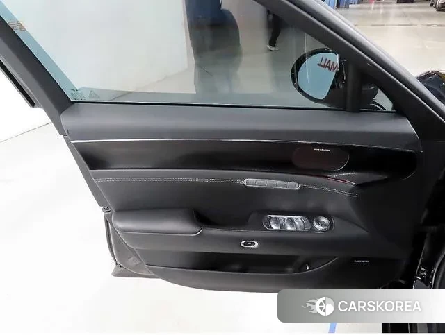 Genesis G90 (RS4) 2022 Черный из Кореи, фото 4