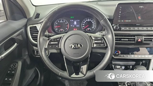 Kia Seltos 2021 Белый из Кореи, фото 4