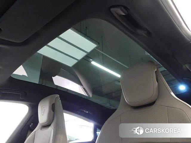 Porsche Taycan 2023 Белый из Кореи, фото 4