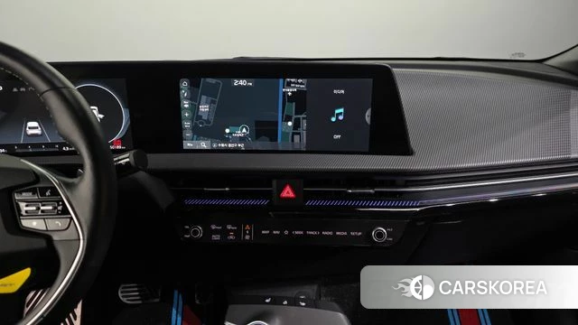 Kia EV6 2023 Черный из Кореи, фото 4